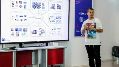 Симеон Нгуен по време на обучение на корпорации